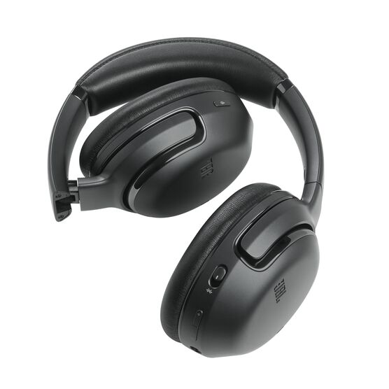 JBL Tour One - Black - Wireless over-ear noise cancelling headphones - Detailshot 2 JBL Tour One - Black - Wireless over-ear noise cancelling headphones - Detailshot 2